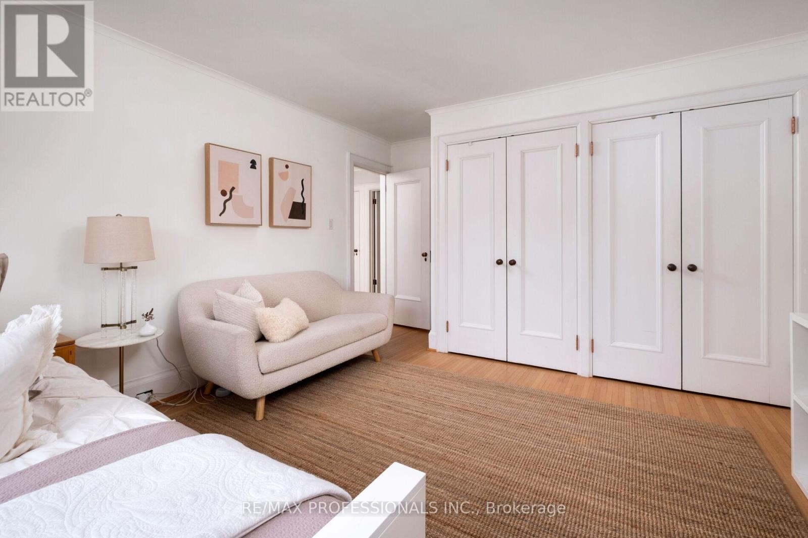 107 The Kingsway, Toronto, Ontario  M8X 2T9 - Photo 23 - W12117250