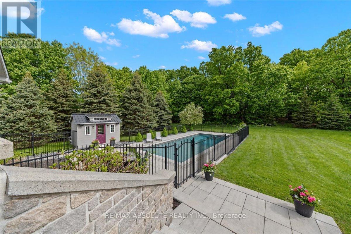 1832 Rocklane Drive, Ottawa, Ontario  K2W 1B5 - Photo 6 - X12182806