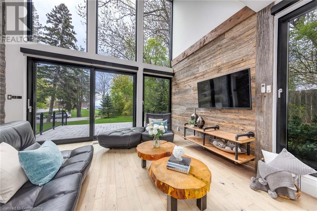 Property at 1207 STIRLING Drive image 5