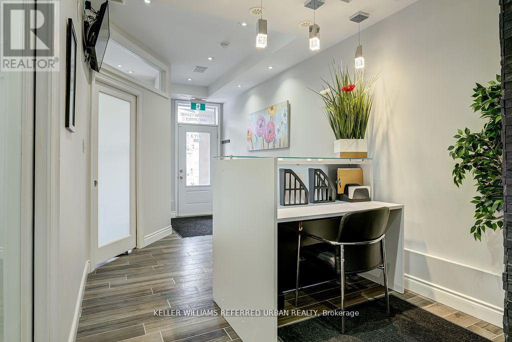 2 - 44 Baycliffe Crescent, Brampton, Ontario  L7A 3Y7 - Photo 16 - W12183644