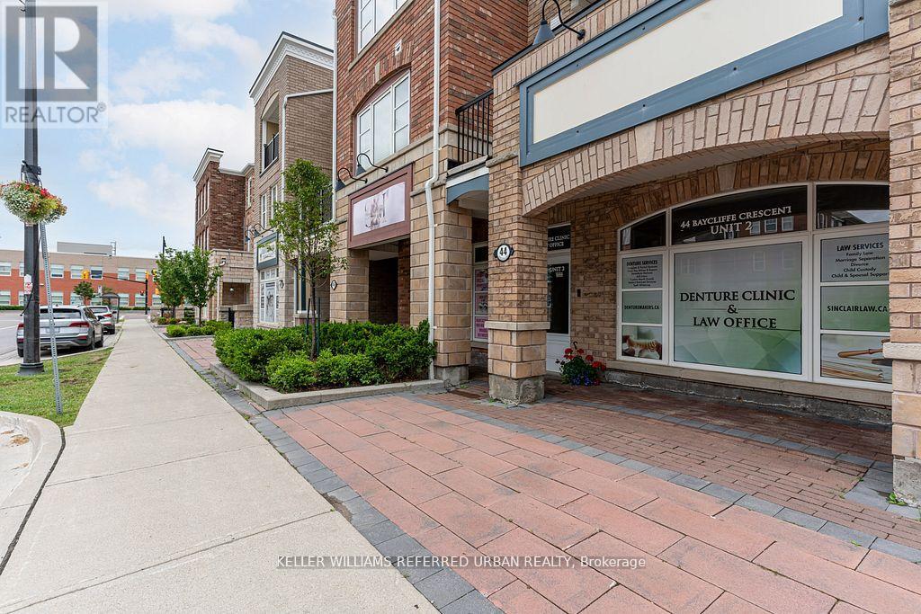 2 - 44 Baycliffe Crescent, Brampton, Ontario  L7A 3Y7 - Photo 3 - W12183644