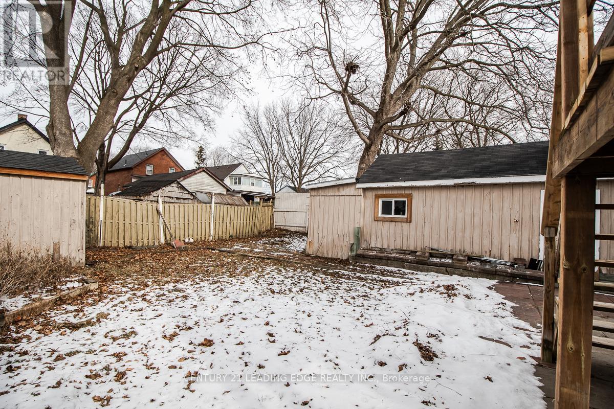 128 Summer Street, Oshawa, Ontario  L1H 2K9 - Photo 30 - E12178564