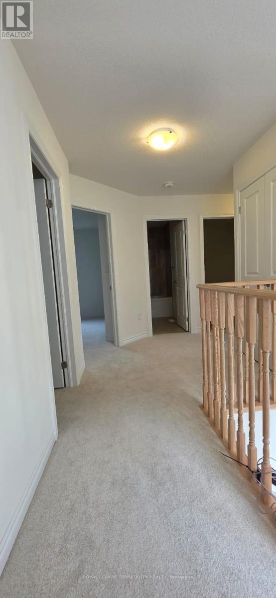 38 Hillcroft Way, Kawartha Lakes, Ontario  K0M 1A0 - Photo 11 - X12167141
