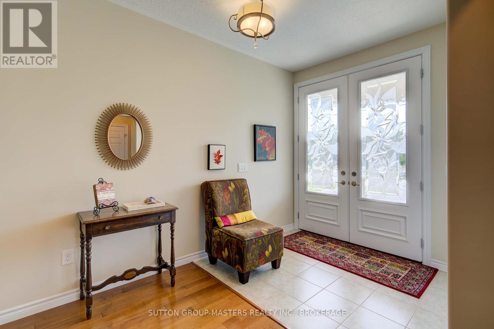 125 Country Club Drive, Loyalist (Bath), Ontario  K0H 1G0 - Photo 5 - X12183670