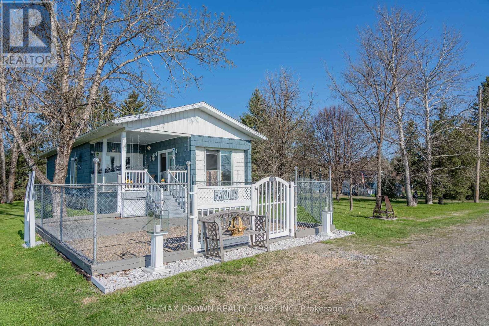Property at 15 BERNARD STREET image 1