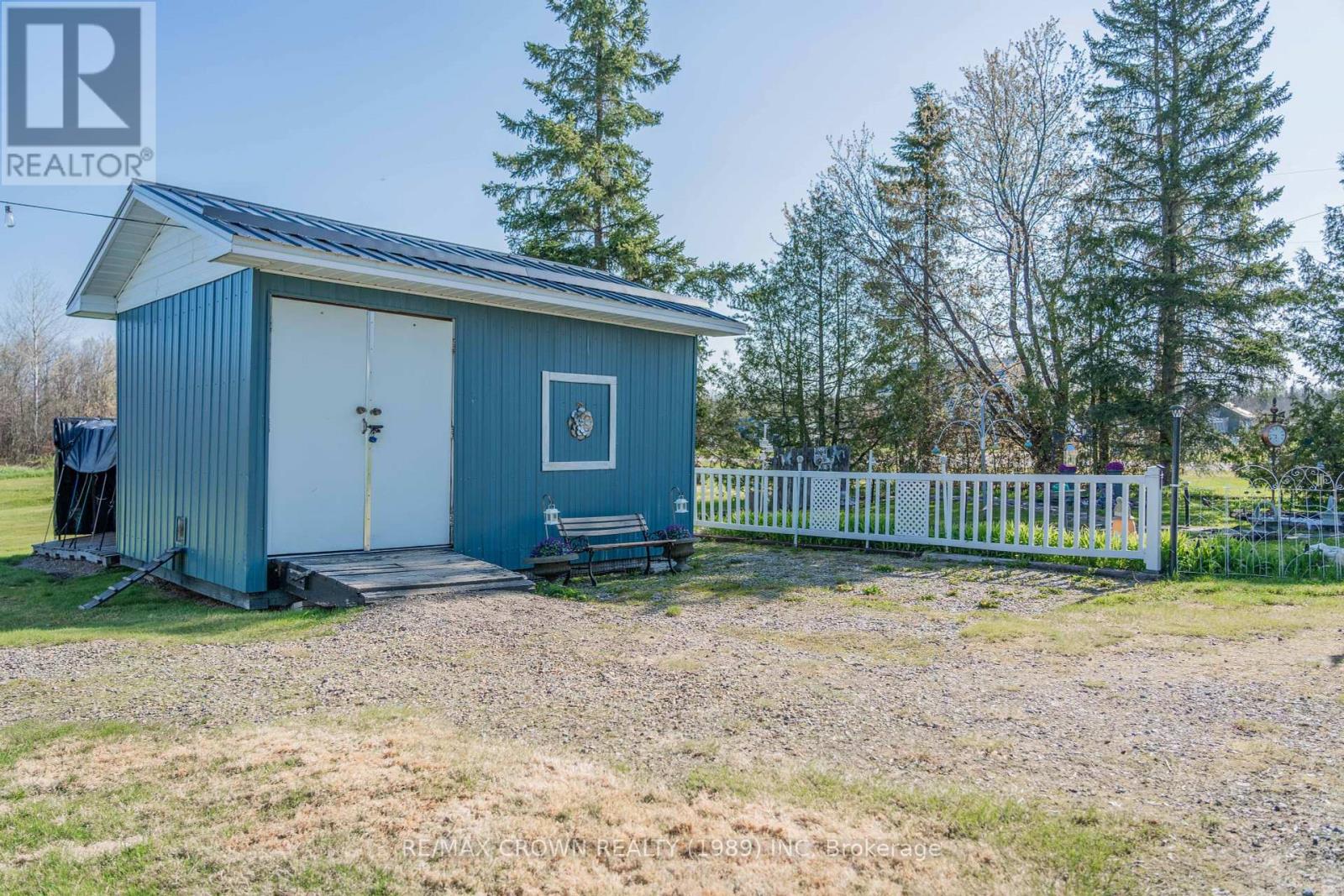 Property at 15 BERNARD STREET image 4