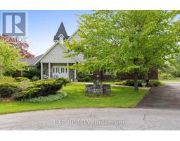 4 BARRY BURN COURT, Ottawa, Ontario