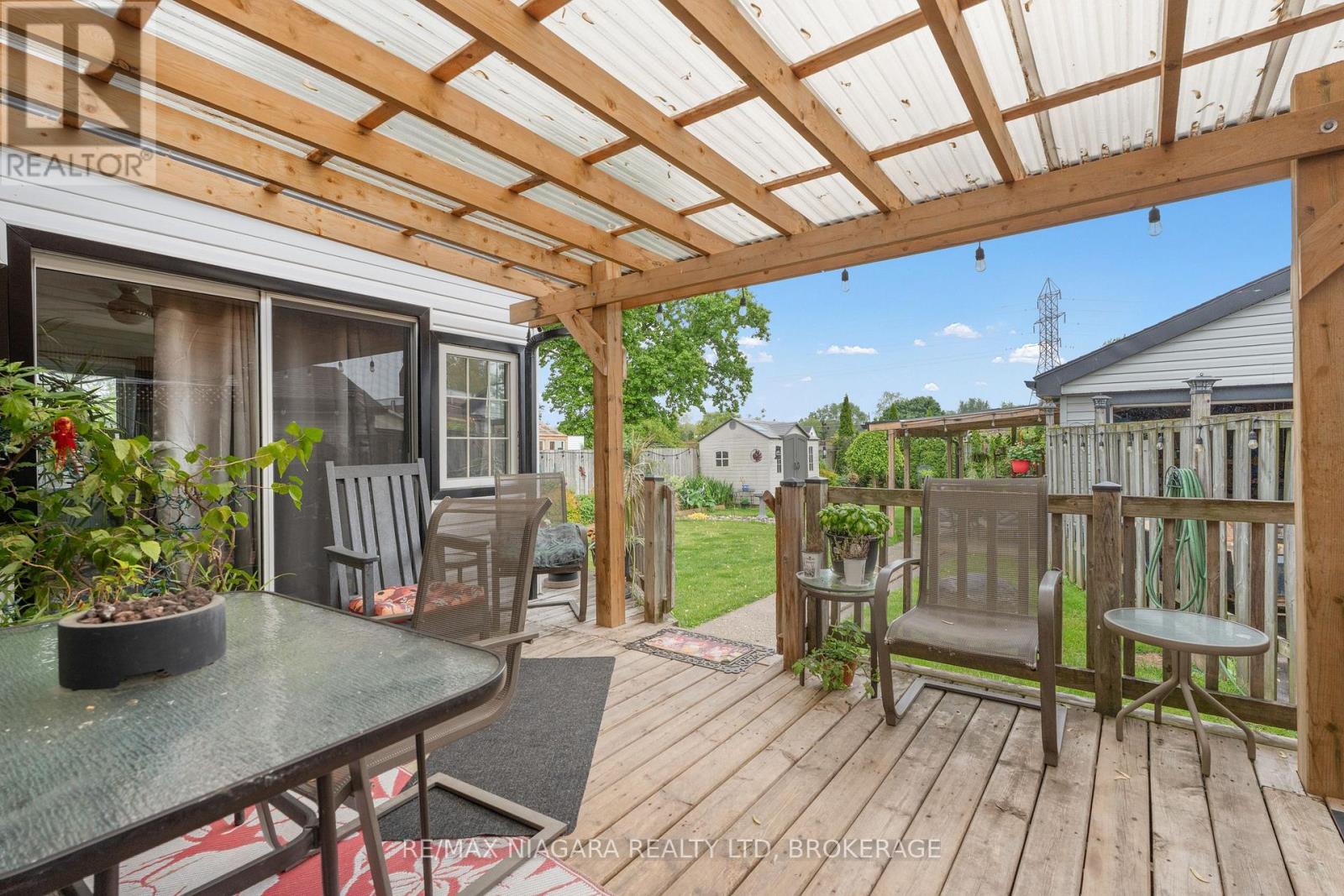 6092 Harold Street, Niagara Falls, Ontario  L2J 1M5 - Photo 3 - X12183692