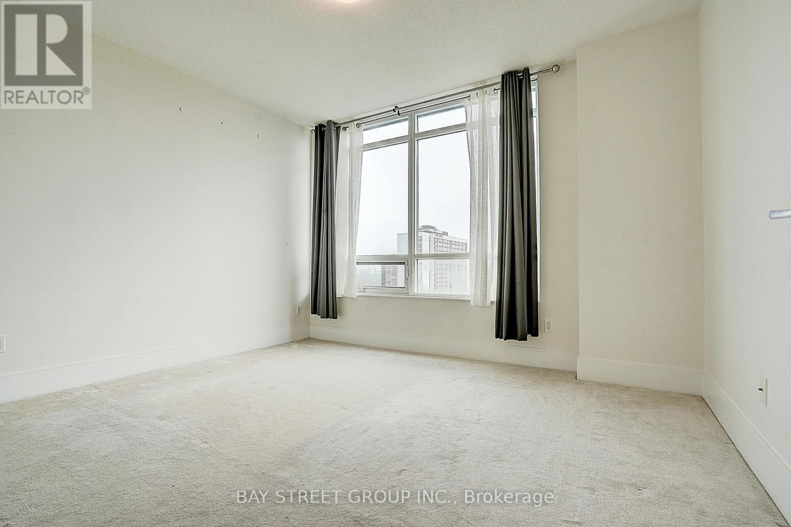 1802 - 181 Wynford Drive, Toronto, Ontario  M3C 0C6 - Photo 10 - C12171843