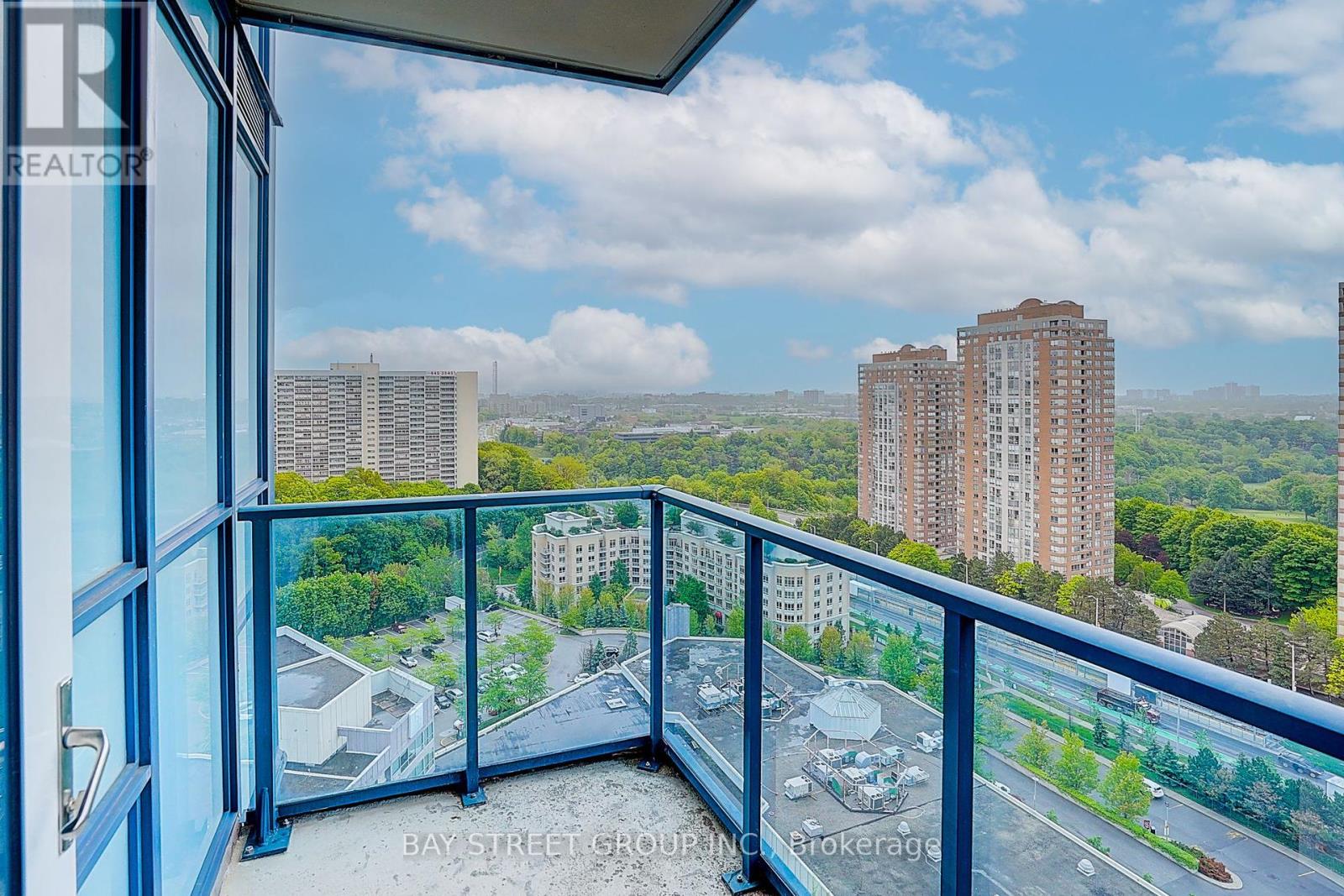 1802 - 181 Wynford Drive, Toronto, Ontario  M3C 0C6 - Photo 20 - C12171843