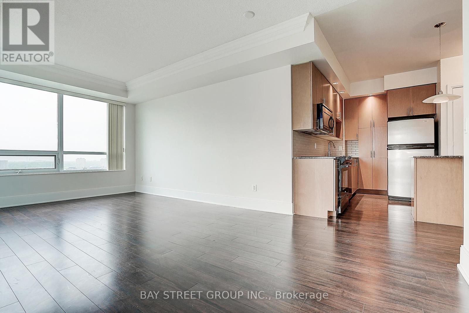 1802 - 181 Wynford Drive, Toronto, Ontario  M3C 0C6 - Photo 6 - C12171843