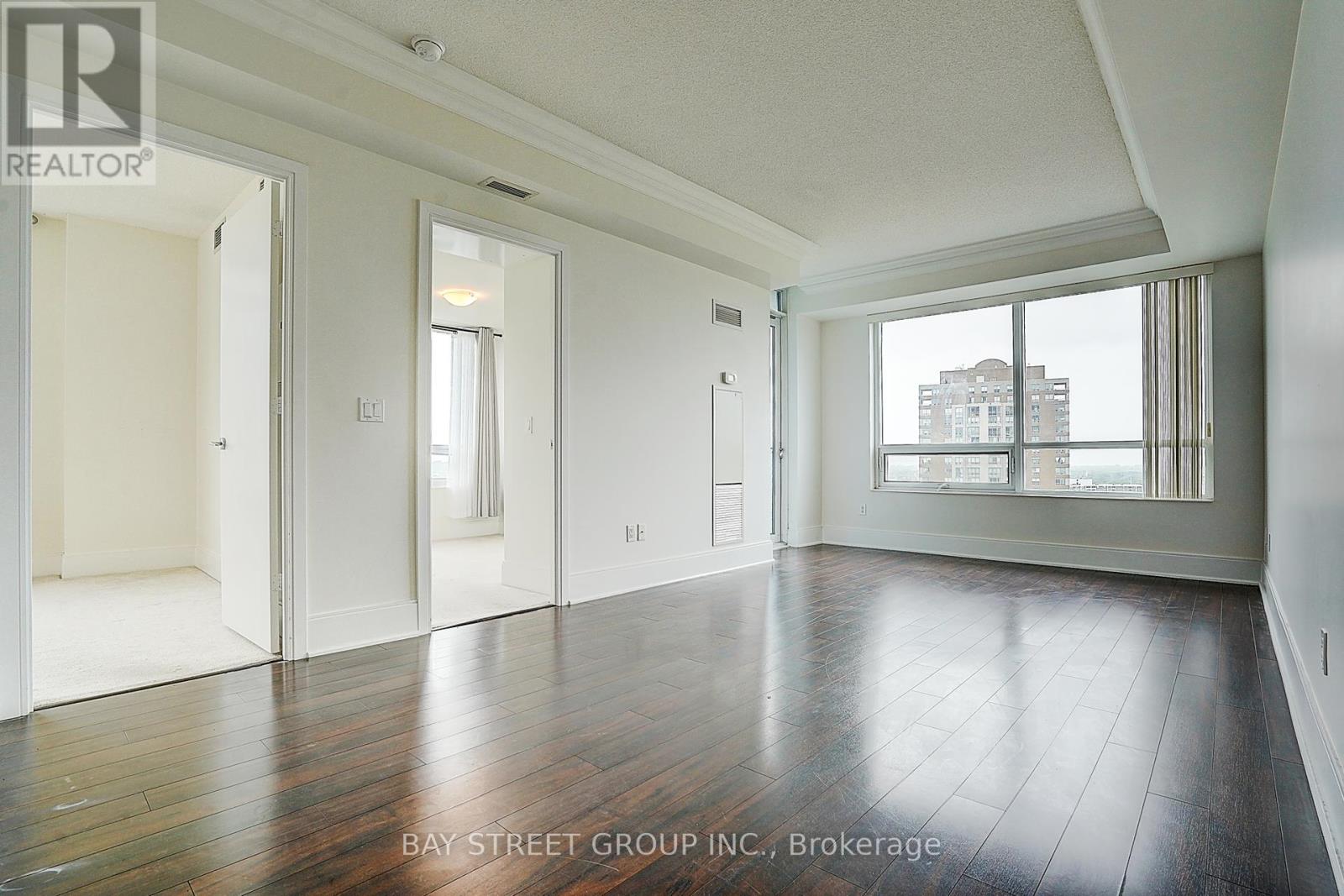 1802 - 181 Wynford Drive, Toronto, Ontario  M3C 0C6 - Photo 8 - C12171843