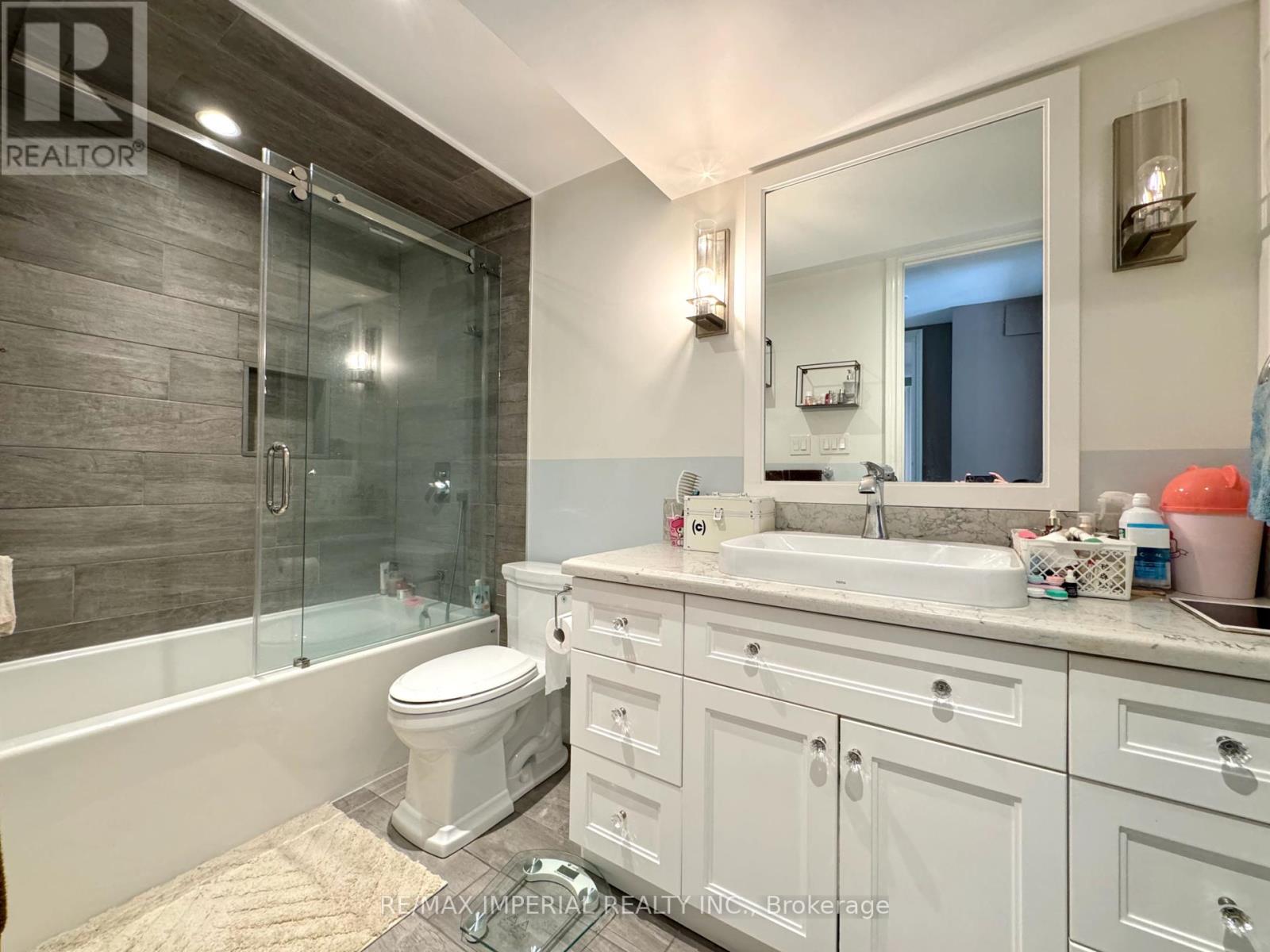 190 Angus Glen Boulevard, Markham, Ontario  L6C 0K1 - Photo 25 - N12013024