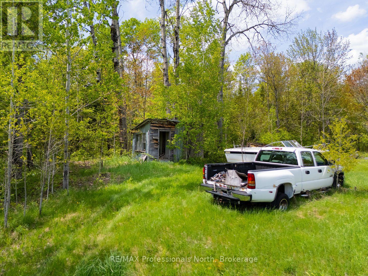 1468 Nelson Lake Road, Magnetawan, Ontario  P0A 1P0 - Photo 14 - X12183716