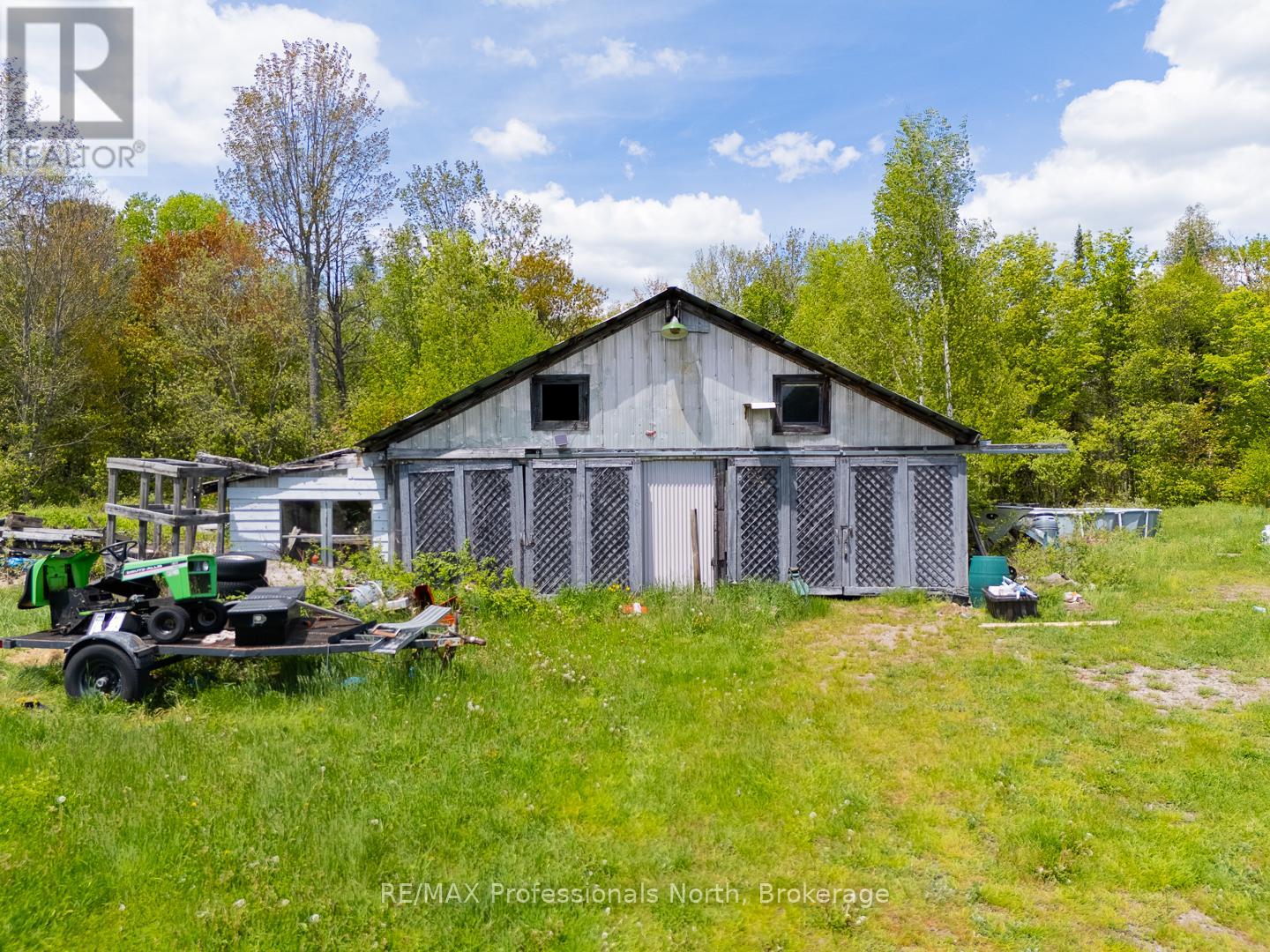 1468 Nelson Lake Road, Magnetawan, Ontario  P0A 1P0 - Photo 15 - X12183716