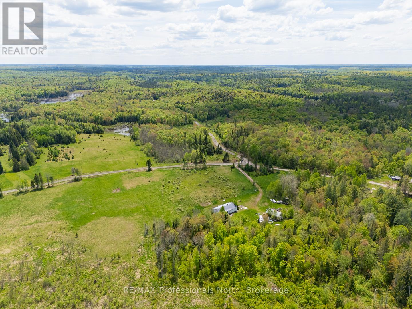 1468 Nelson Lake Road, Magnetawan, Ontario  P0A 1P0 - Photo 5 - X12183716