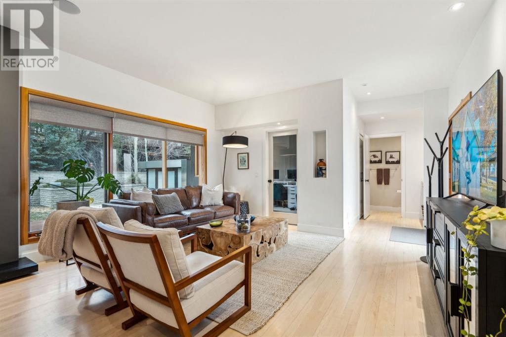 Property at 47 Patterson Drive SW image 5