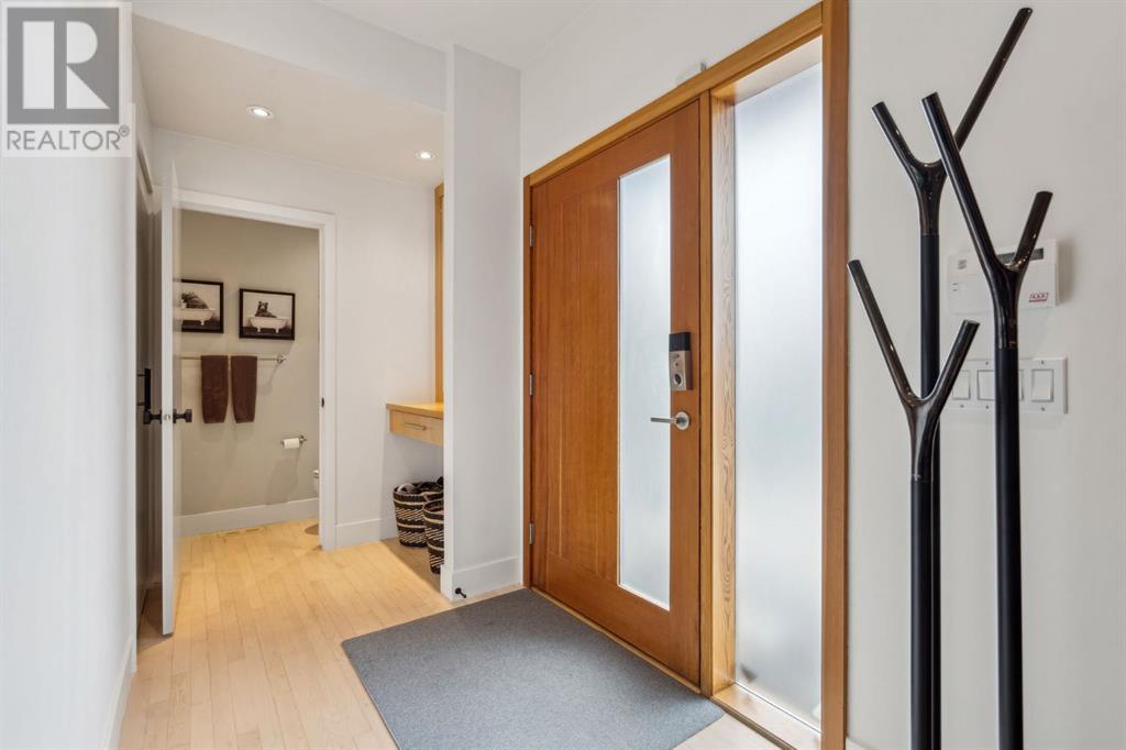 Property at 47 Patterson Drive SW image 3