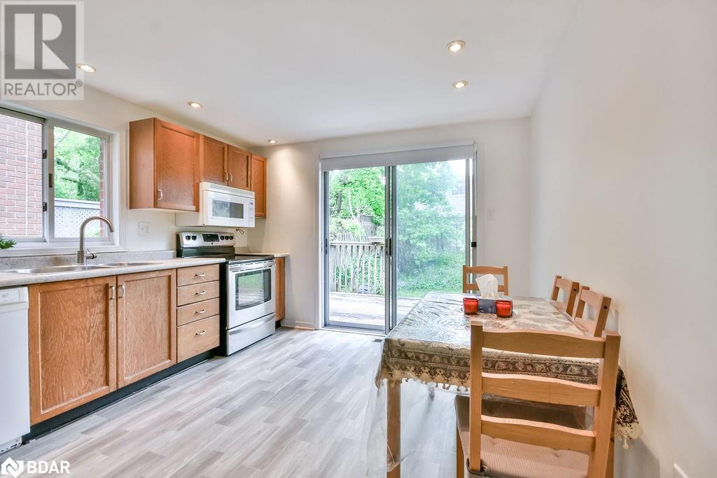 57 Irwin Drive, Barrie, Ontario  L4N 7A7 - Photo 11 - 40732340