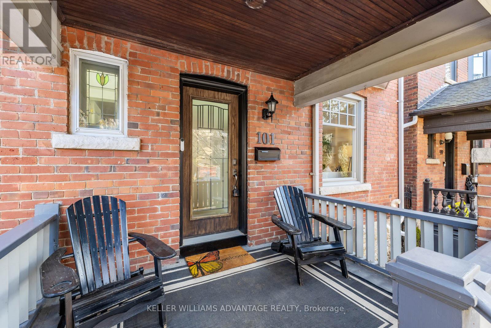 101 DIXON AVENUE, Toronto, Ontario