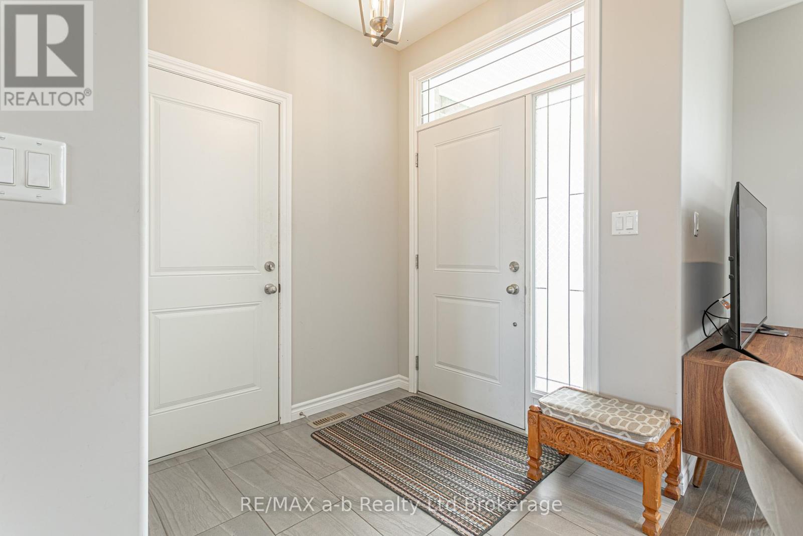 Property at 215 CHERRY STREET image 3