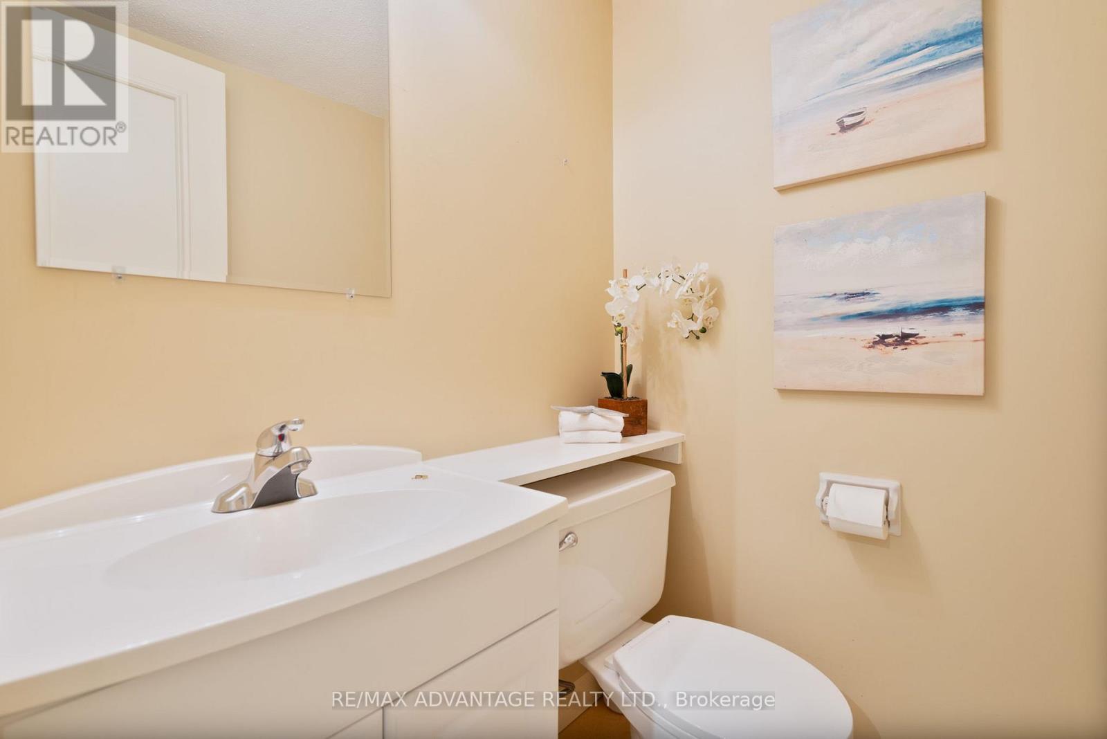 247 Everglade Crescent, London North, Ontario  N6H 4M7 - Photo 20 - X12169802