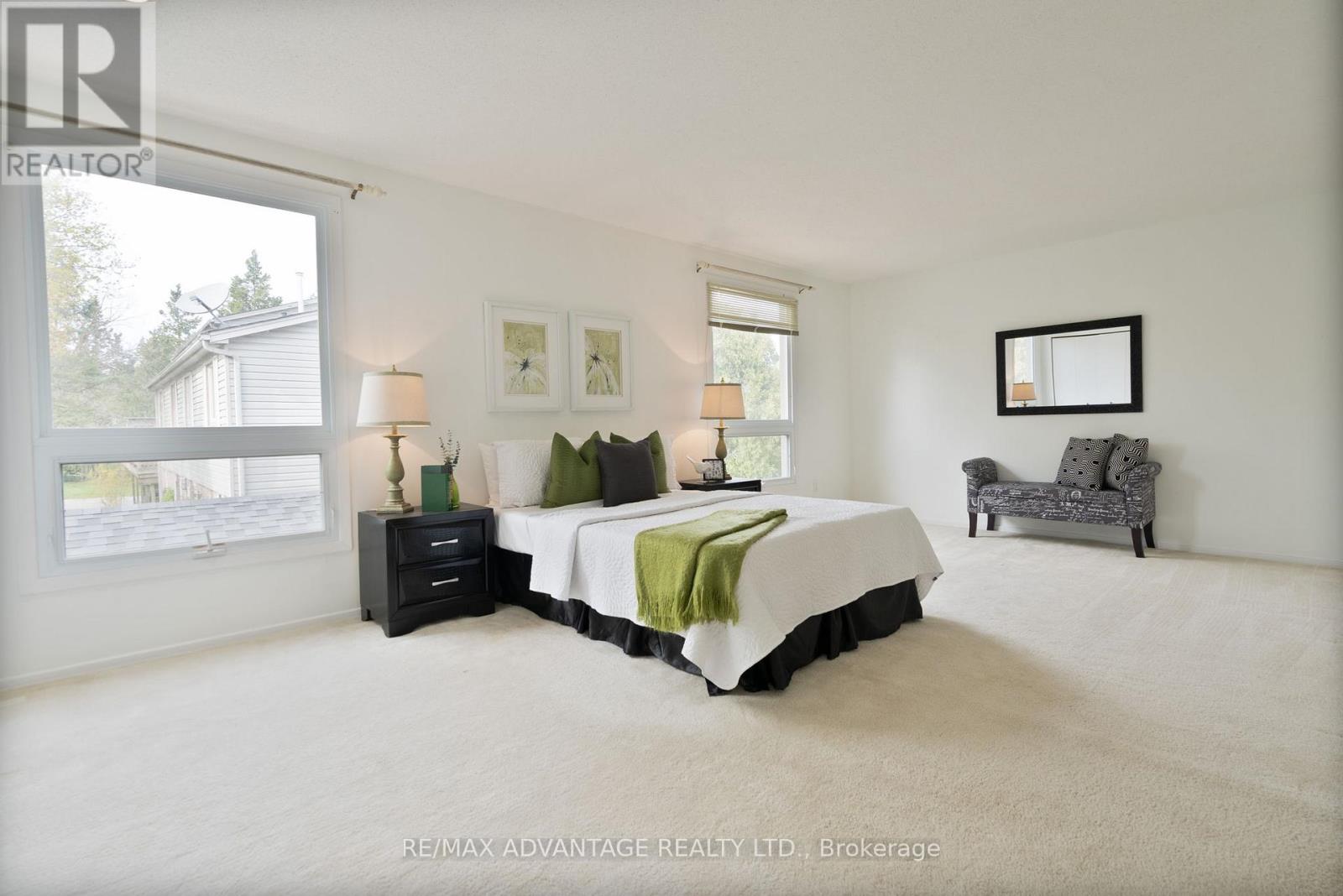 247 Everglade Crescent, London North, Ontario  N6H 4M7 - Photo 30 - X12169802