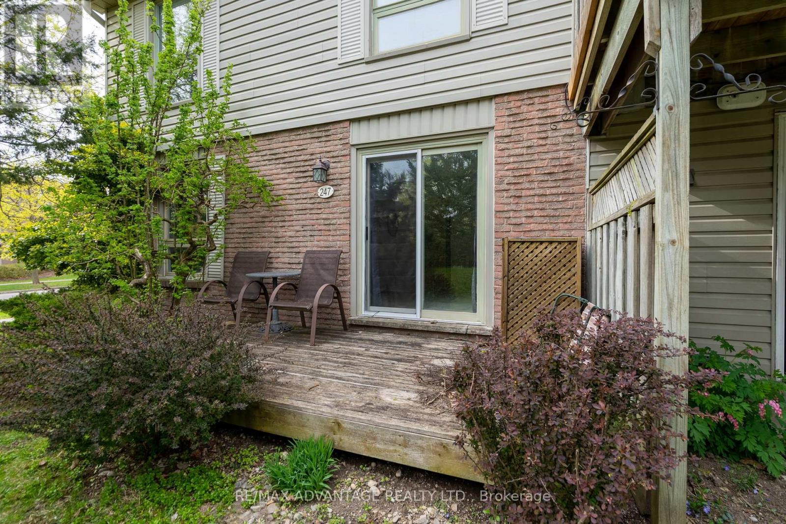 247 Everglade Crescent, London North, Ontario  N6H 4M7 - Photo 44 - X12169802