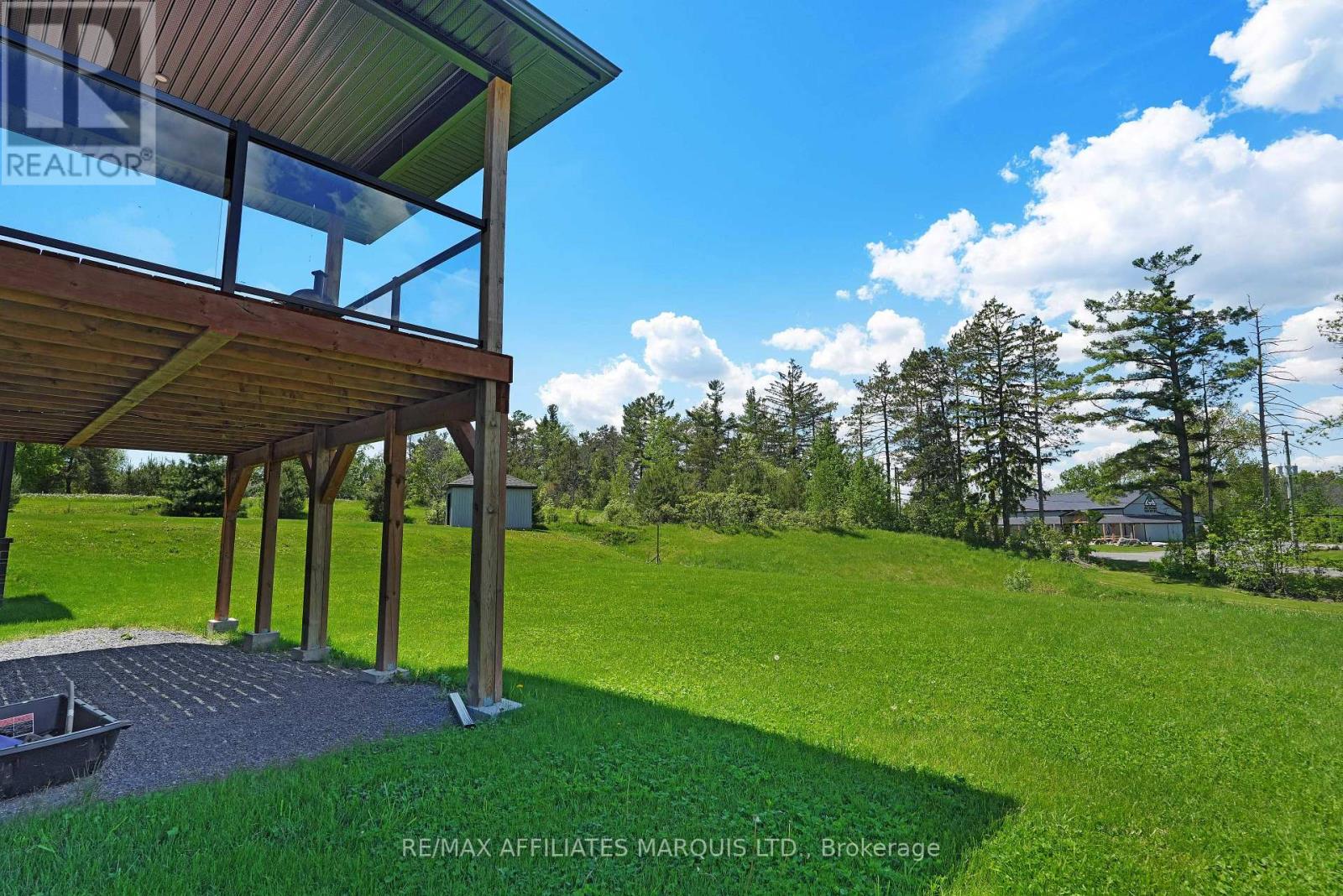 14 Matthew Kieran Crescent, South Stormont, Ontario  K0C 1P0 - Photo 35 - X12035092