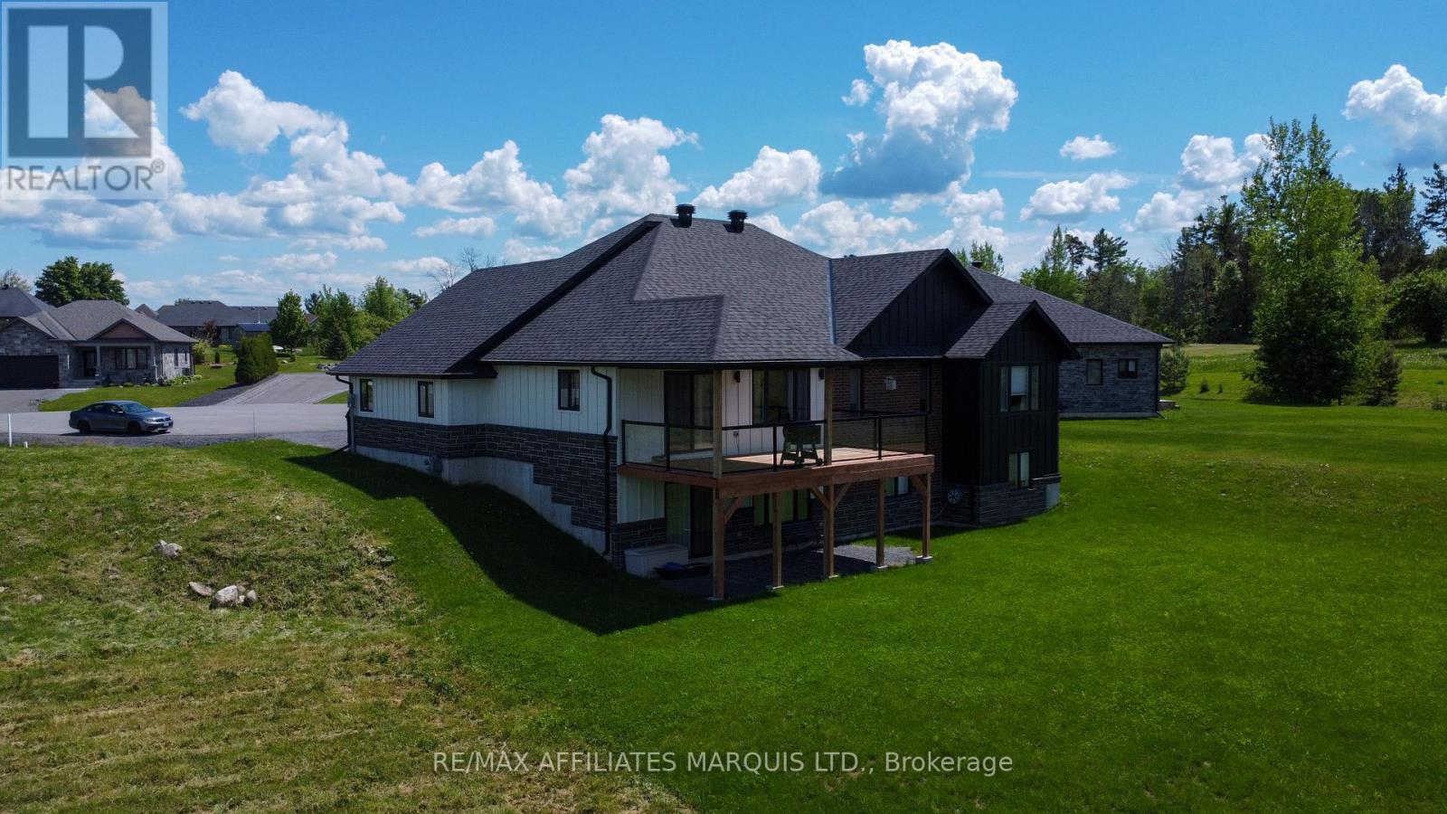 14 Matthew Kieran Crescent, South Stormont, Ontario  K0C 1P0 - Photo 40 - X12035092