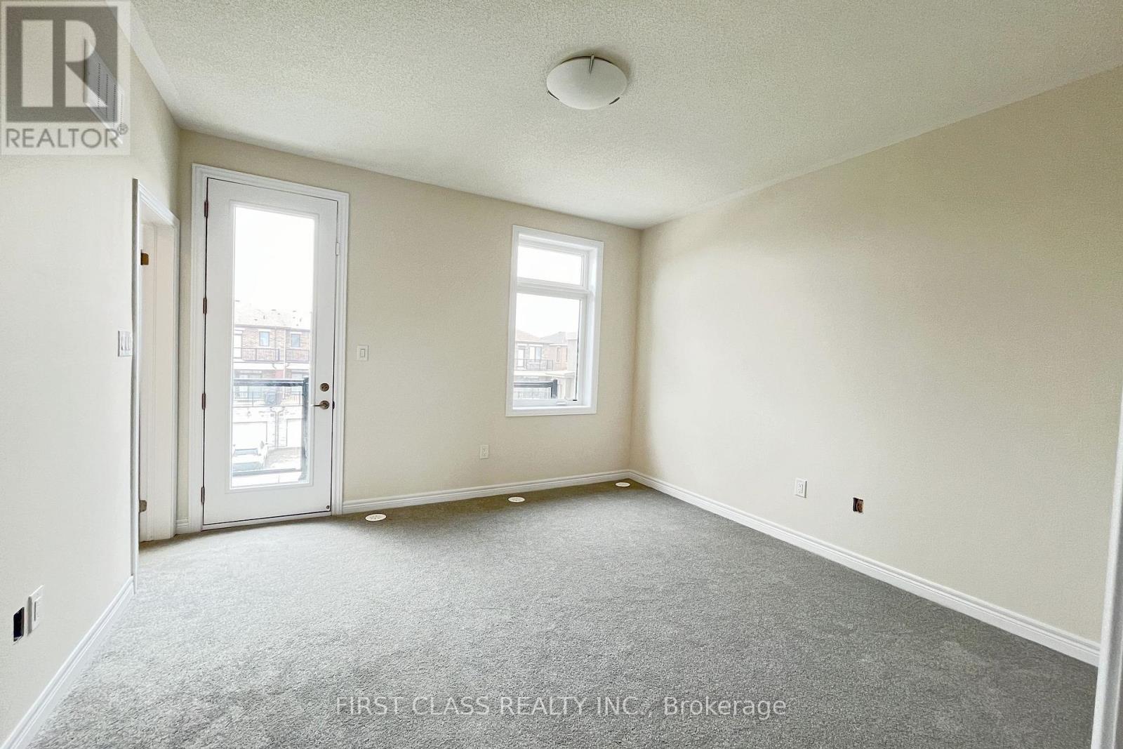 33 Mumbai Drive, Markham, Ontario  L3S 3K5 - Photo 13 - N12183722