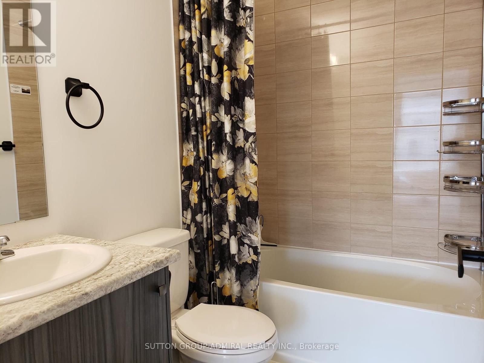 66 Harvest Crescent, Barrie, Ontario  L9J 0T3 - Photo 34 - S12183687