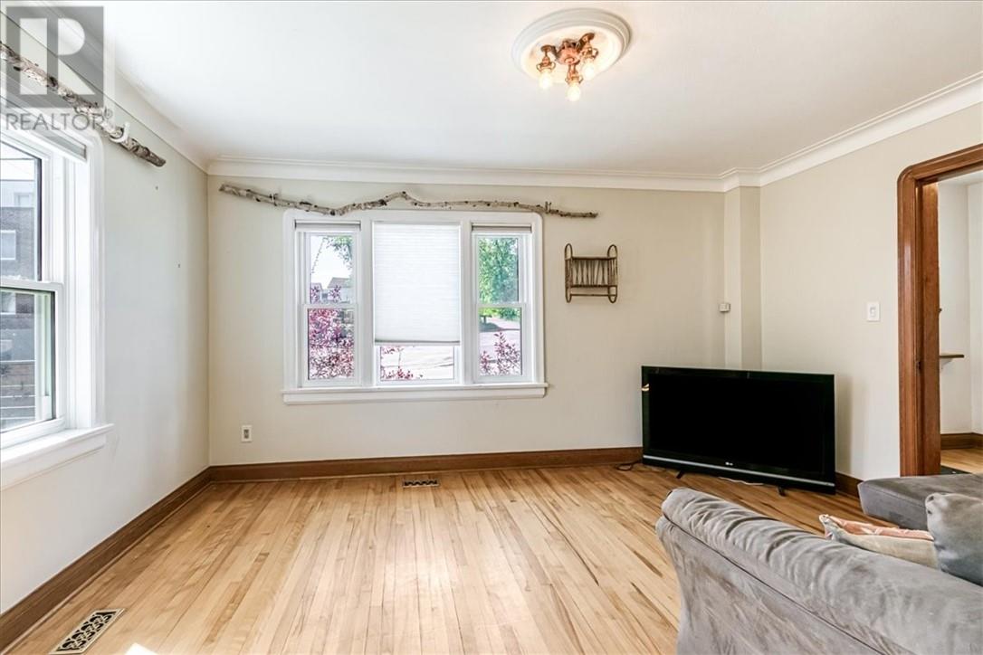 412 Douglas Street, Sudbury, Ontario  P3C 1H5 - Photo 6 - 2122497
