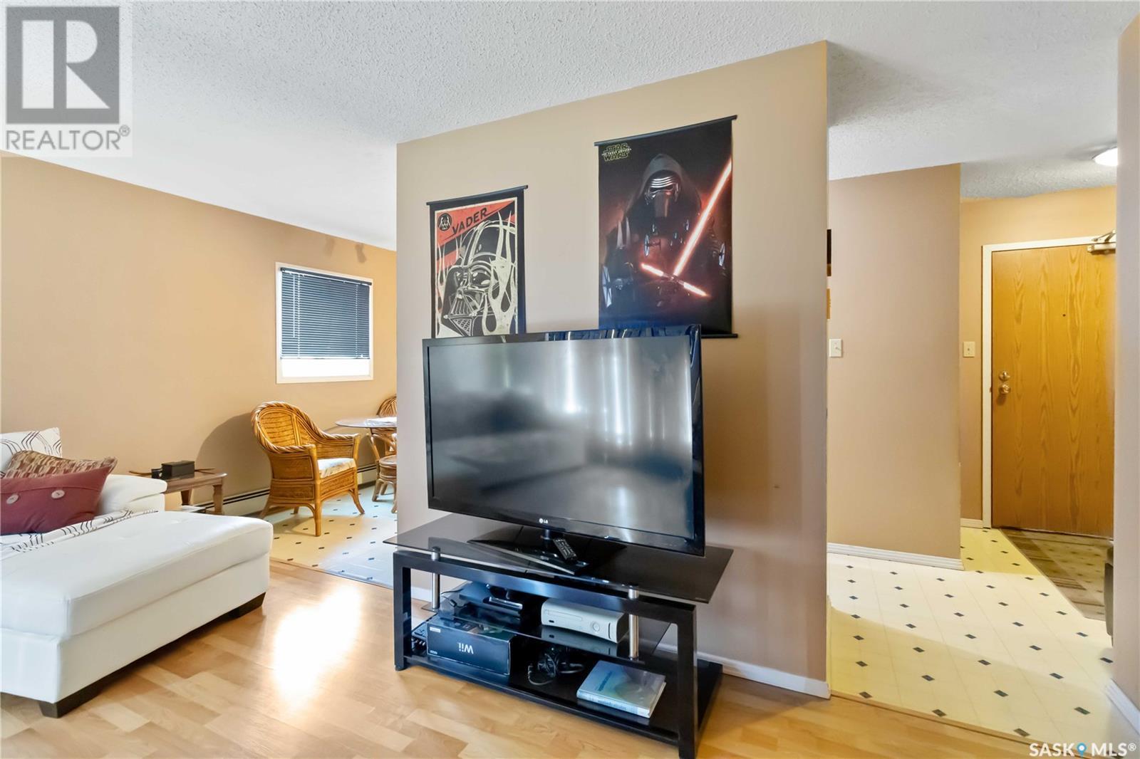207 833 Wollaston Crescent, Saskatoon, Saskatchewan  S7J 4G1 - Photo 5 - SK007654