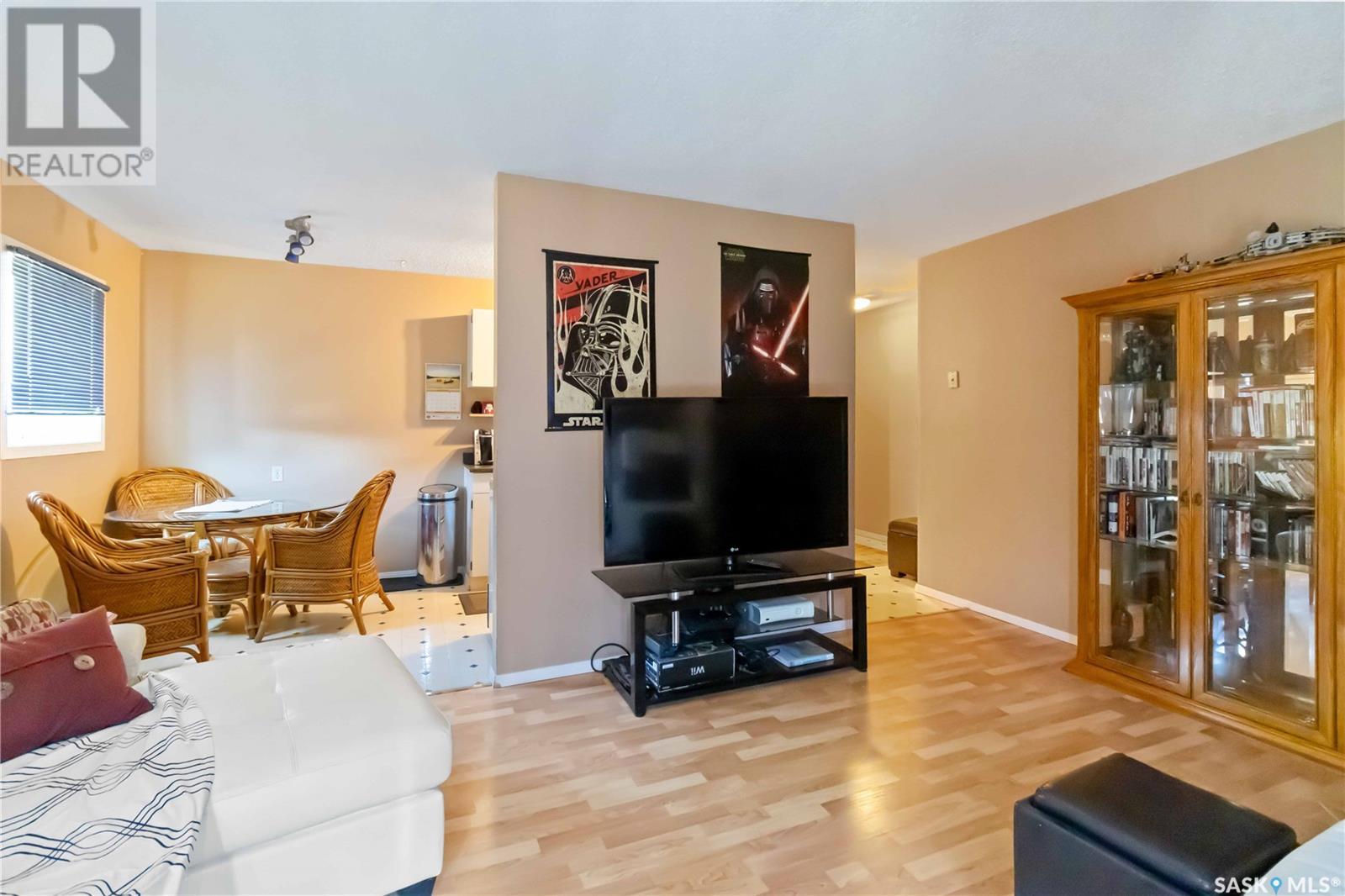 207 833 Wollaston Crescent, Saskatoon, Saskatchewan  S7J 4G1 - Photo 8 - SK007654