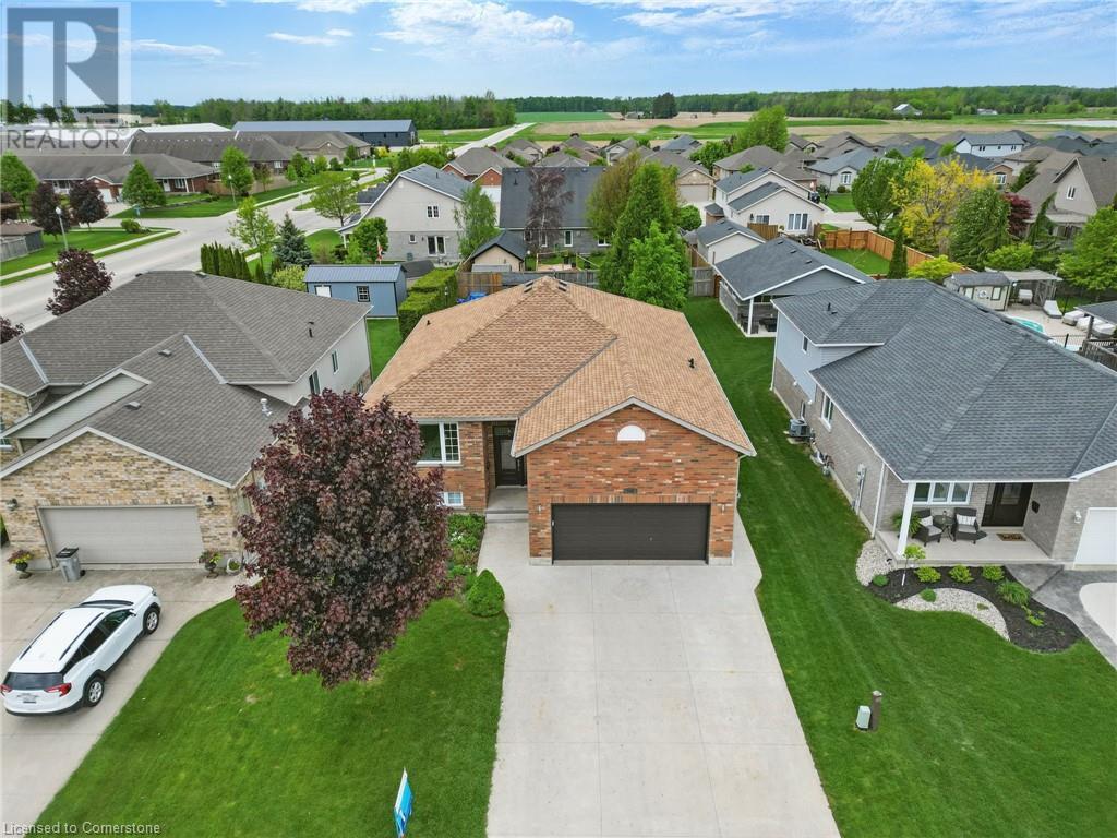 120 DENSTEDT Street W, Listowel, Ontario