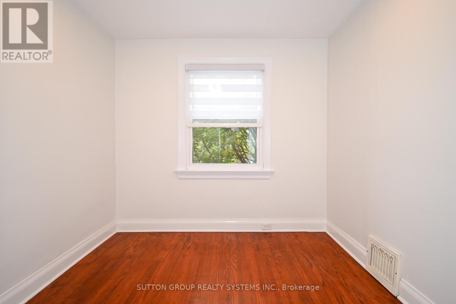 24 Runnymede Road, Toronto, Ontario  M6S 2Y2 - Photo 18 - W12183700