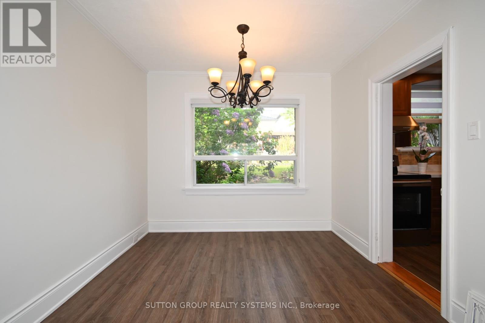 24 Runnymede Road, Toronto, Ontario  M6S 2Y2 - Photo 8 - W12183700