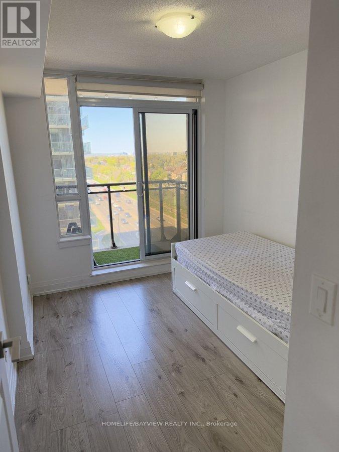905 - 1 De Boers Drive, Toronto, Ontario  M3J 0G6 - Photo 3 - W12183724