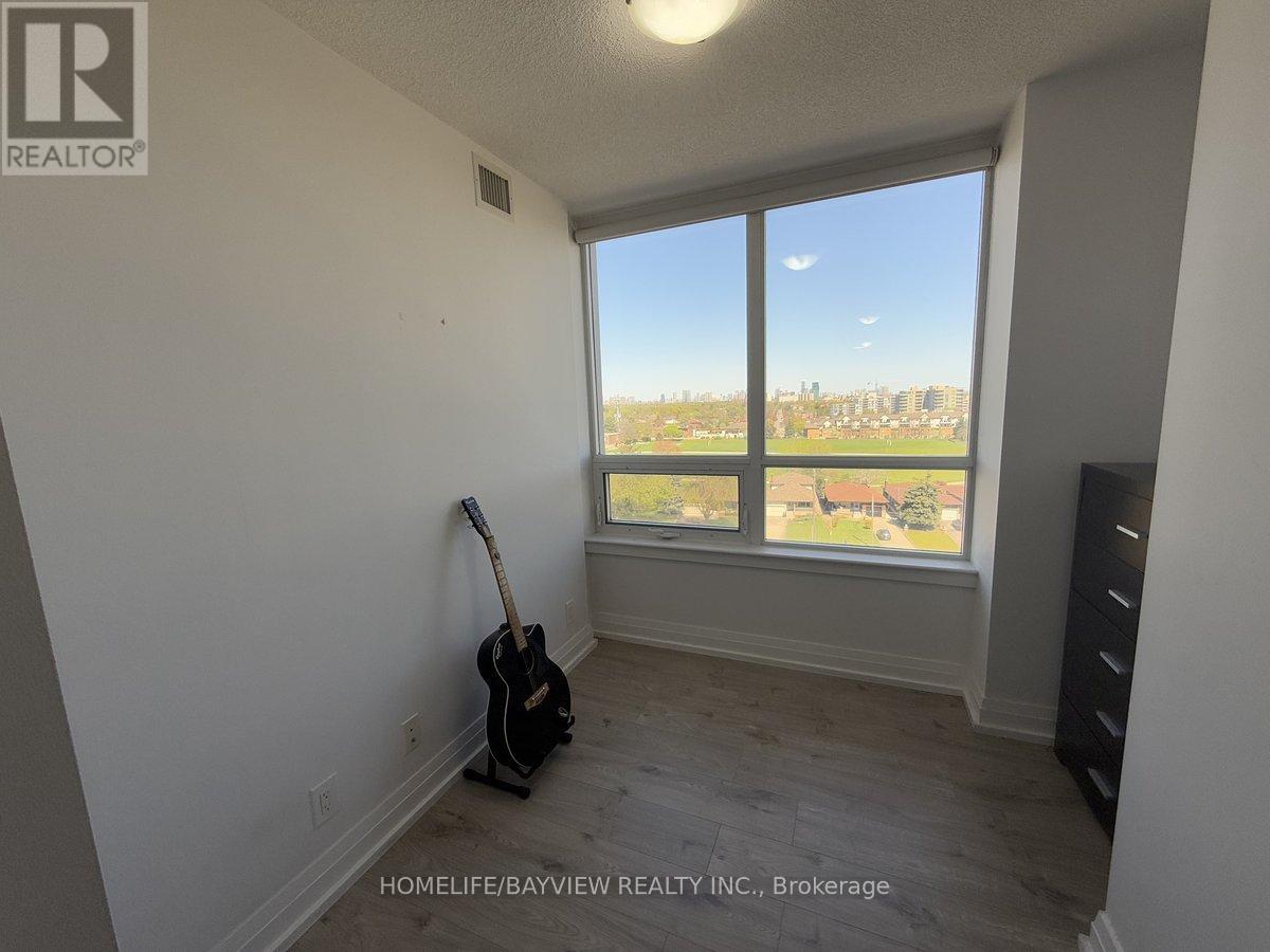 905 - 1 De Boers Drive, Toronto, Ontario  M3J 0G6 - Photo 9 - W12183724
