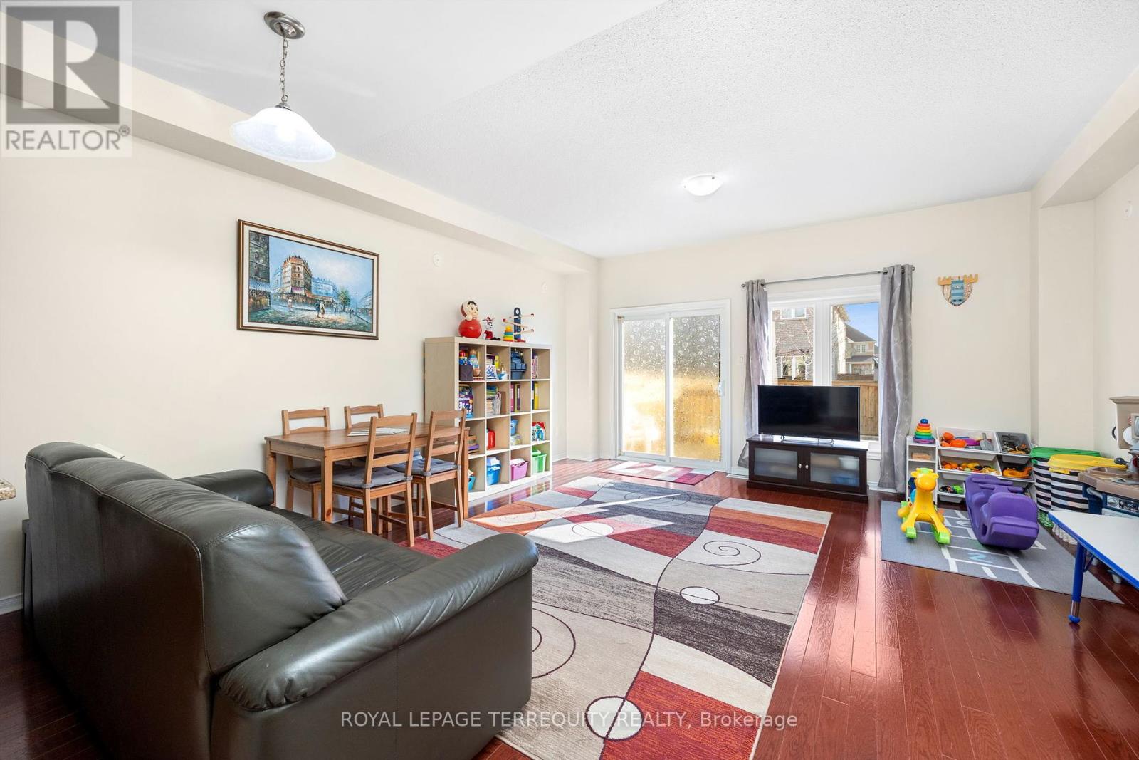 5182 Angel Stone Drive, Mississauga, Ontario  L5M 0L4 - Photo 10 - W12159613