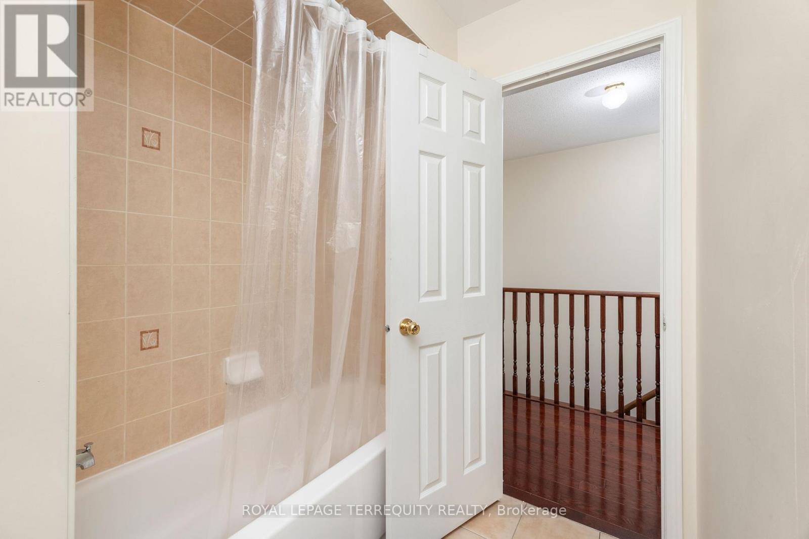 5182 Angel Stone Drive, Mississauga, Ontario  L5M 0L4 - Photo 20 - W12159613