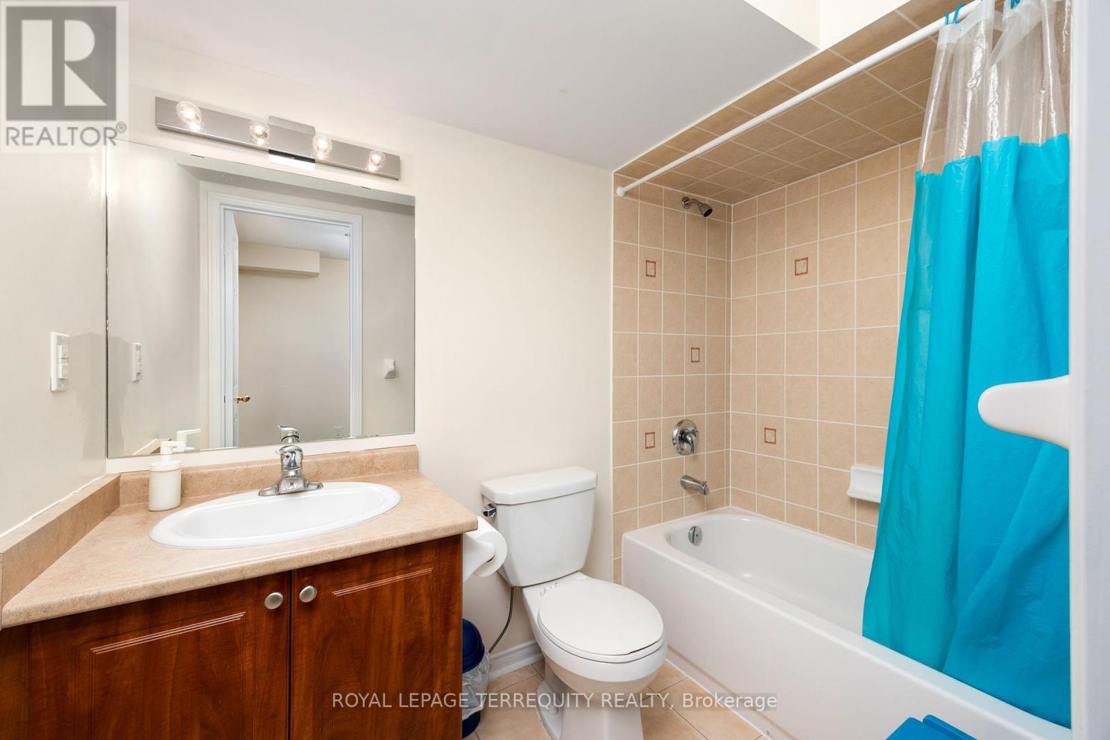 5182 Angel Stone Drive, Mississauga, Ontario  L5M 0L4 - Photo 28 - W12159613