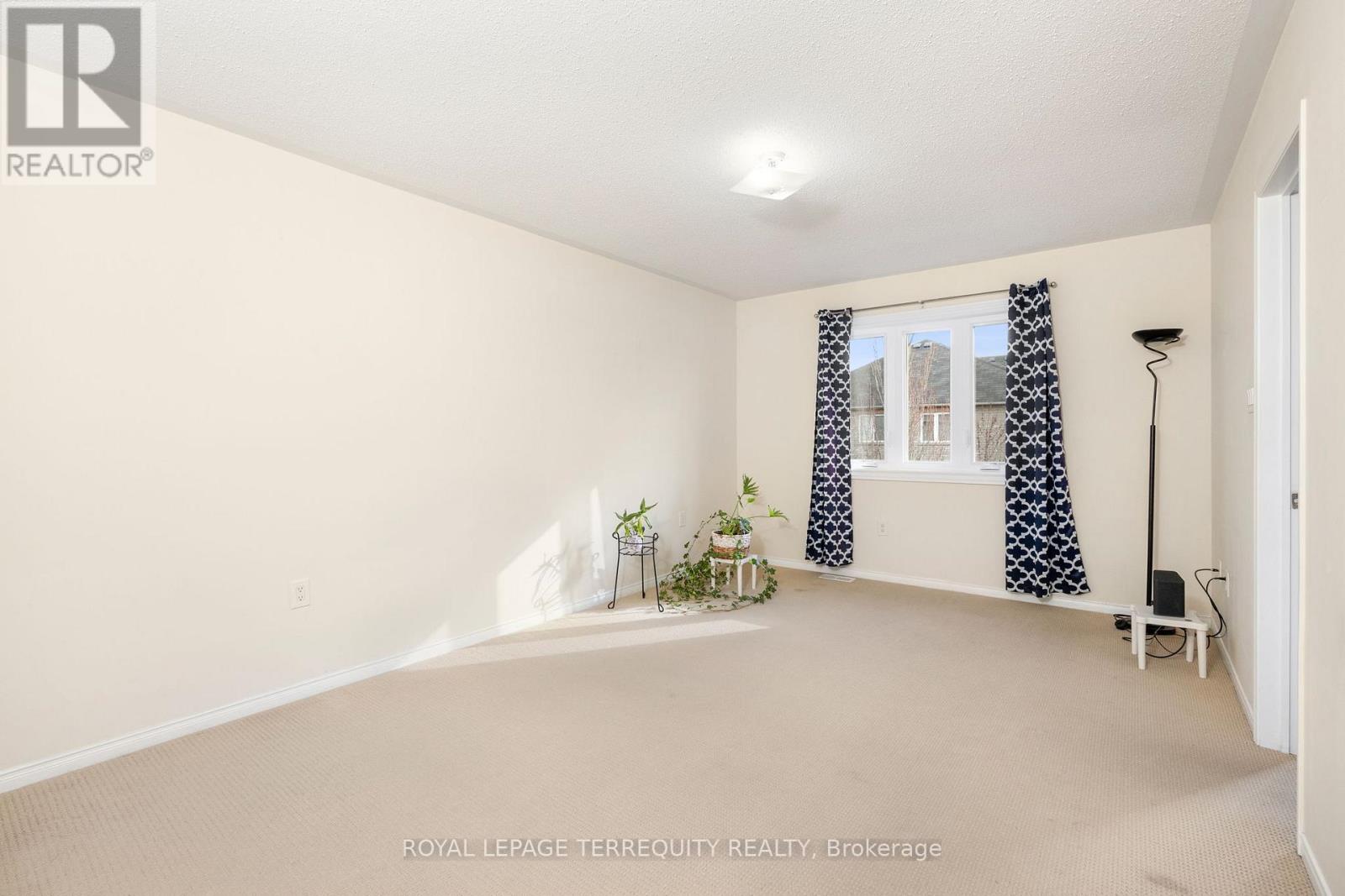 5182 Angel Stone Drive, Mississauga, Ontario  L5M 0L4 - Photo 21 - W12159613