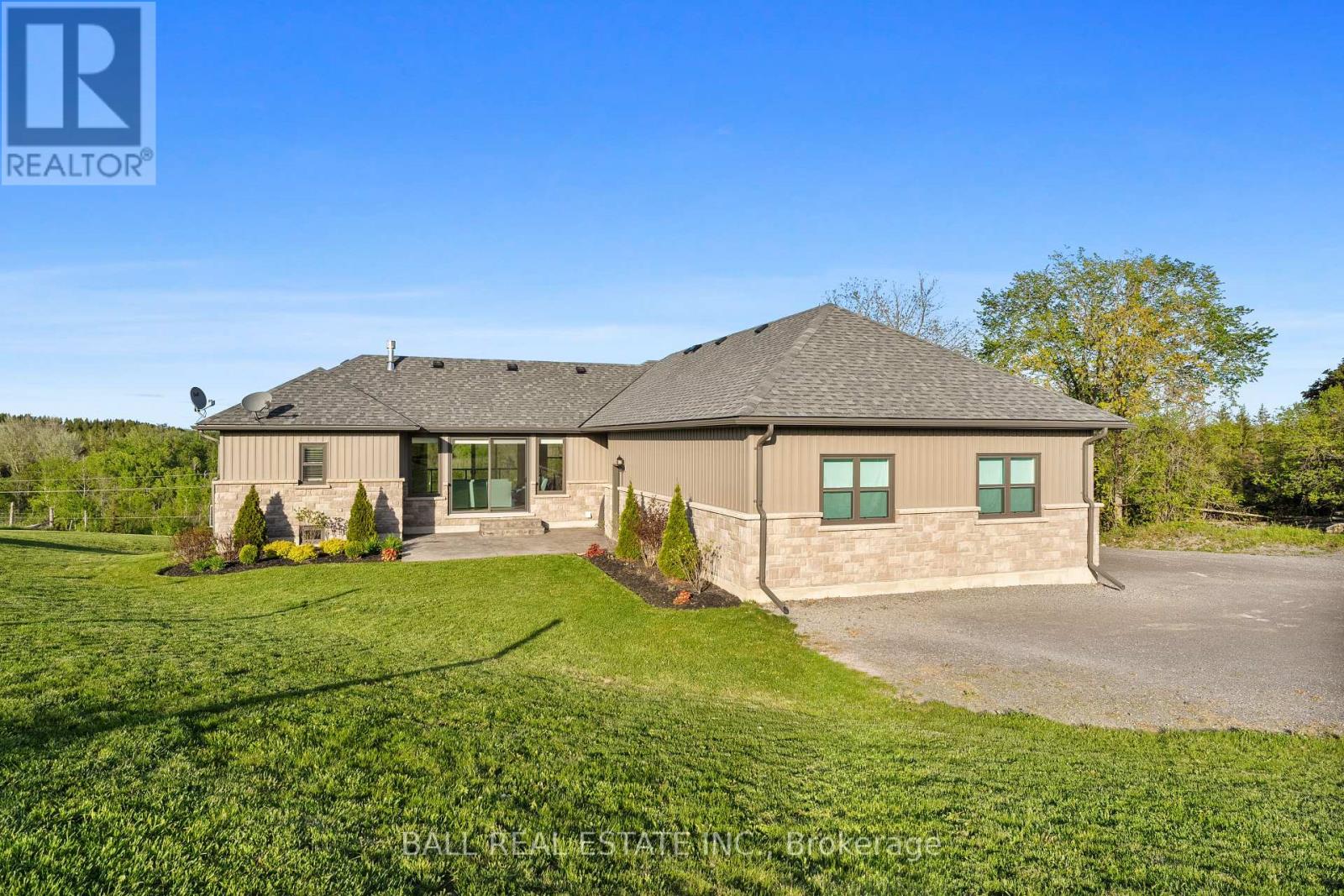 1548 Heritage Line, Otonabee-South Monaghan, Ontario  K0L 2G0 - Photo 37 - X12175095