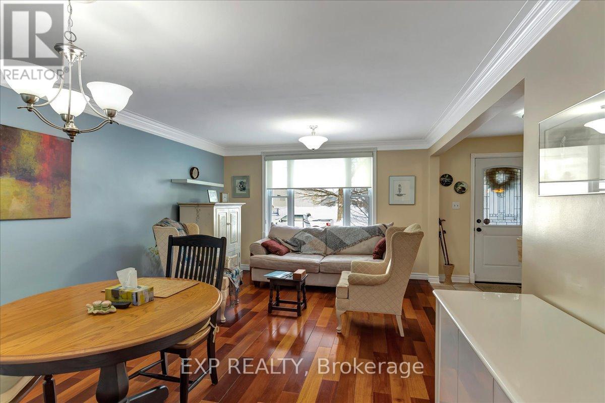 79 Elma Street S, Blue Mountains, Ontario  N0H 2P0 - Photo 14 - X12183661