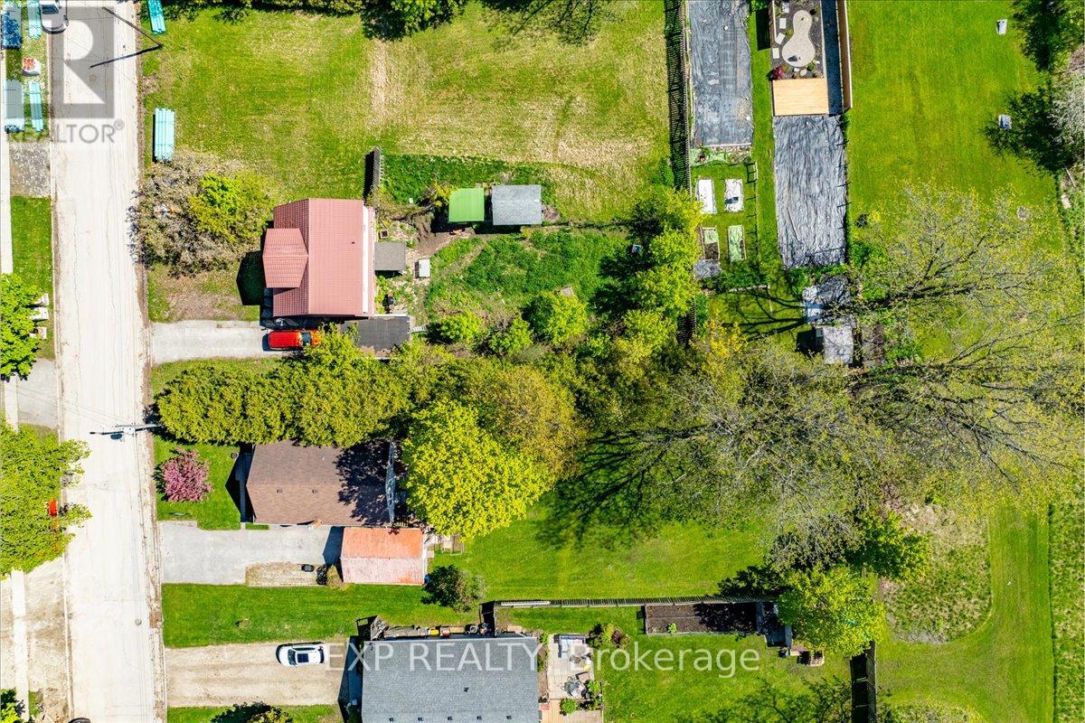 79 Elma Street S, Blue Mountains, Ontario  N0H 2P0 - Photo 37 - X12183661