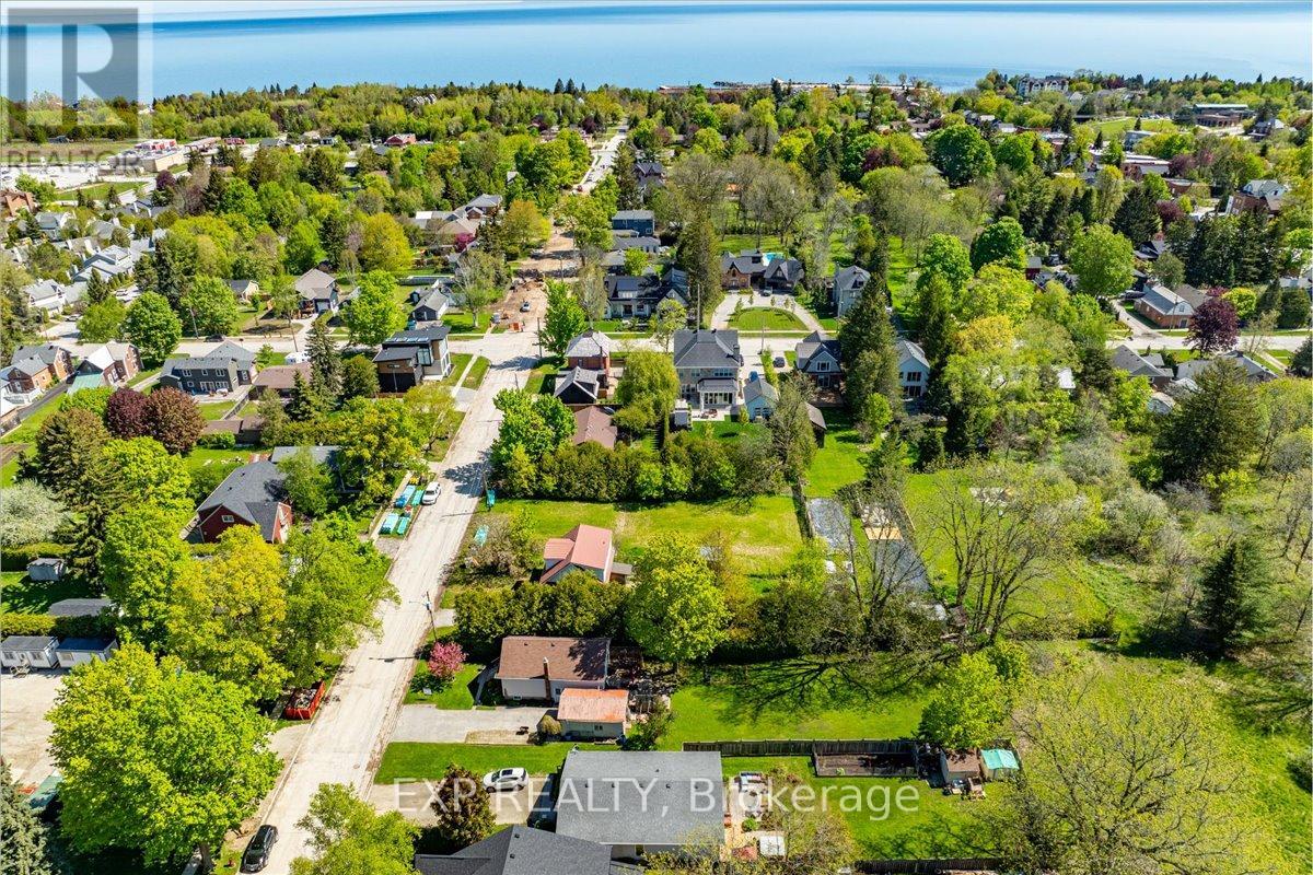 79 Elma Street S, Blue Mountains, Ontario  N0H 2P0 - Photo 38 - X12183661