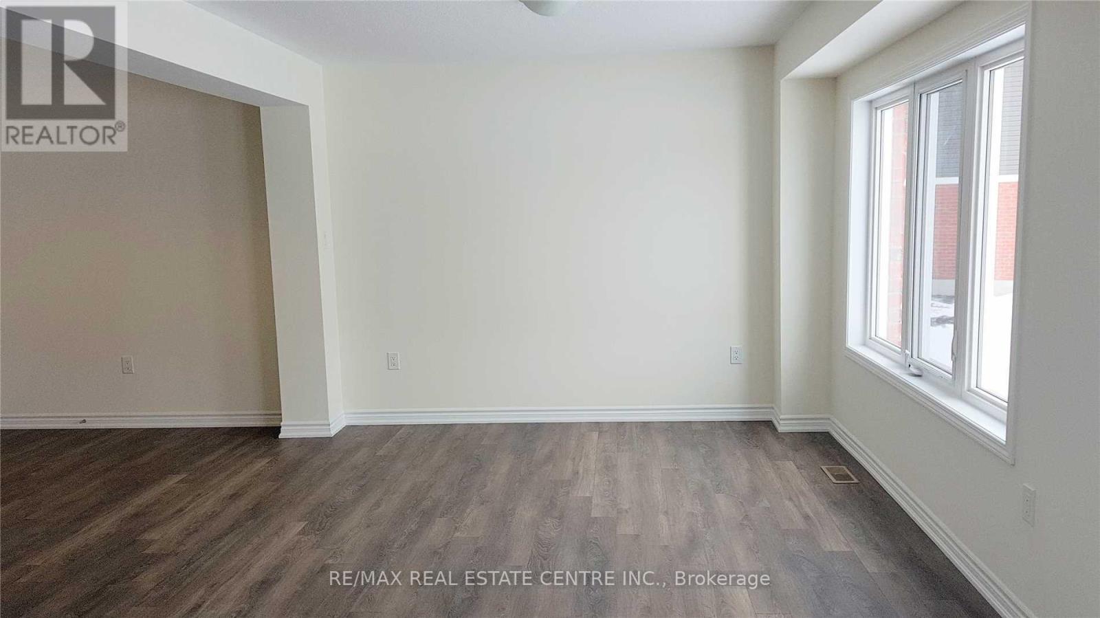 8 Watermill Street, Kitchener, Ontario  N2P 0H5 - Photo 12 - X12183690