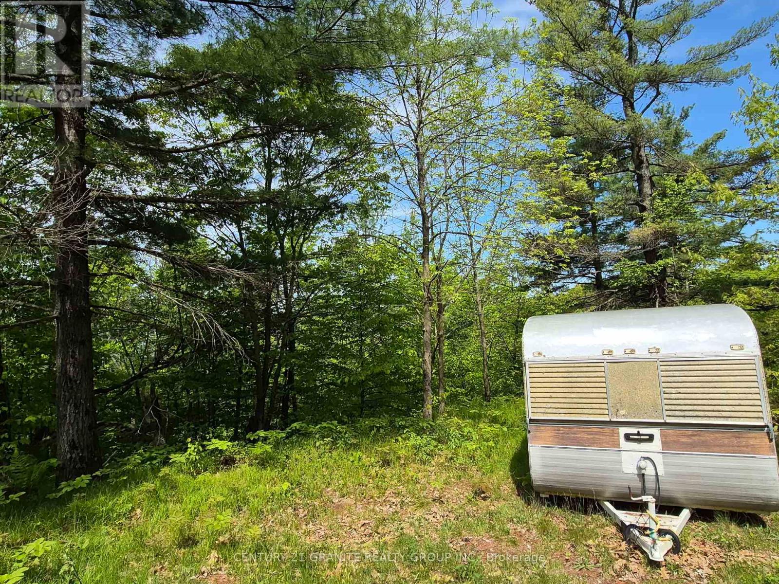 1152 Warrington Lane, Frontenac (Frontenac Centre), Ontario  K0H 2P0 - Photo 15 - X12183821
